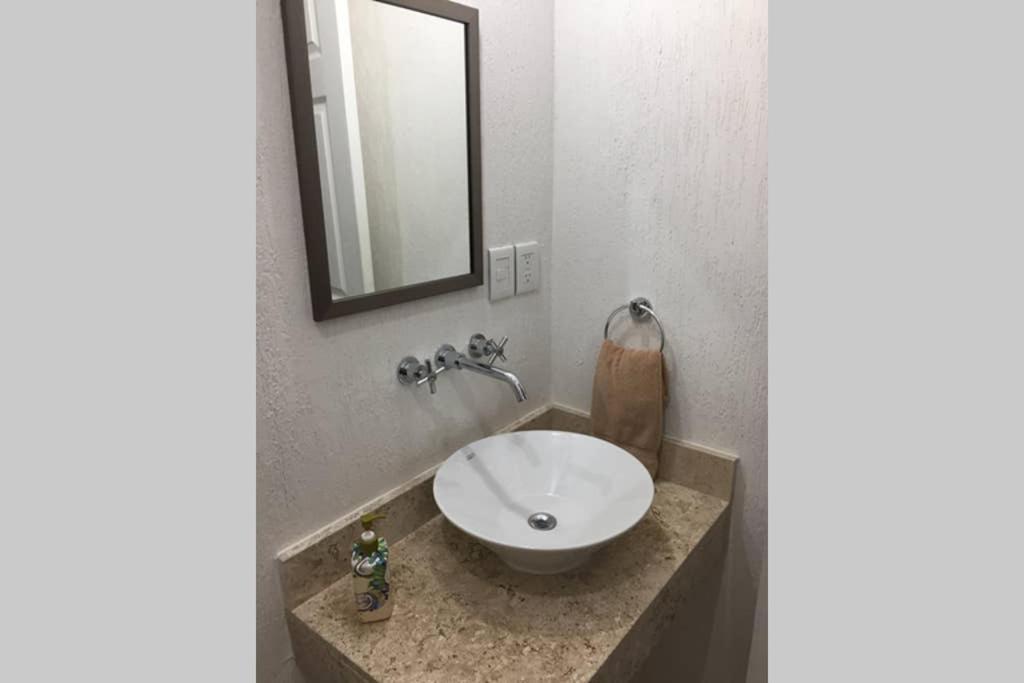 Casa Nueva Con 3 Recamaras Y A Un Lado De Alberca Appartement Cancún Buitenkant foto