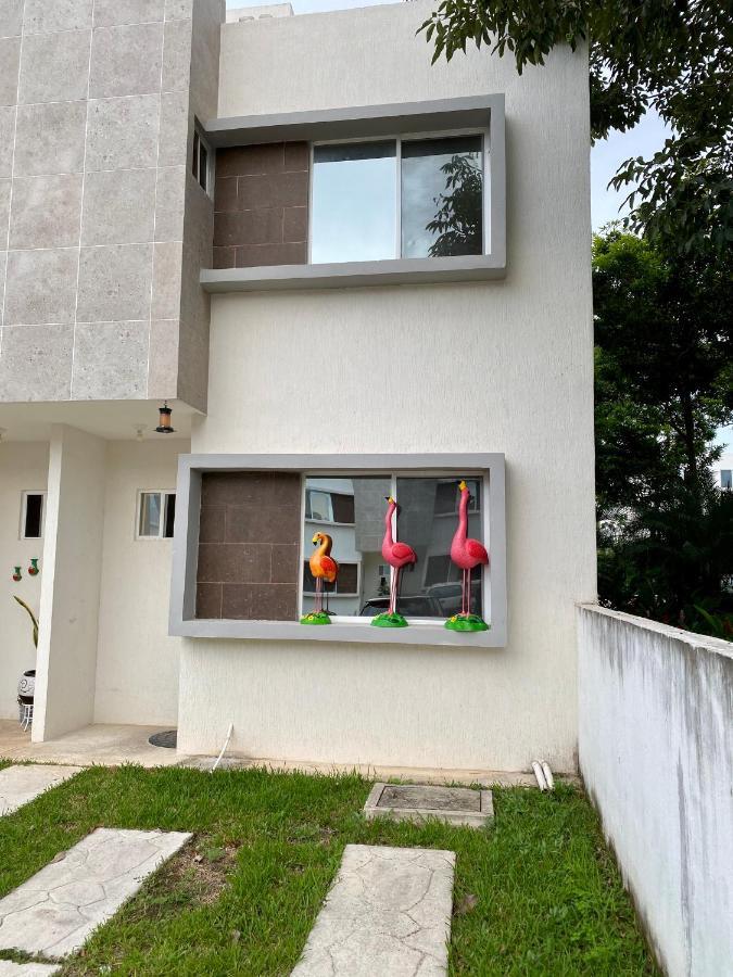 Casa Nueva Con 3 Recamaras Y A Un Lado De Alberca Appartement Cancún Buitenkant foto