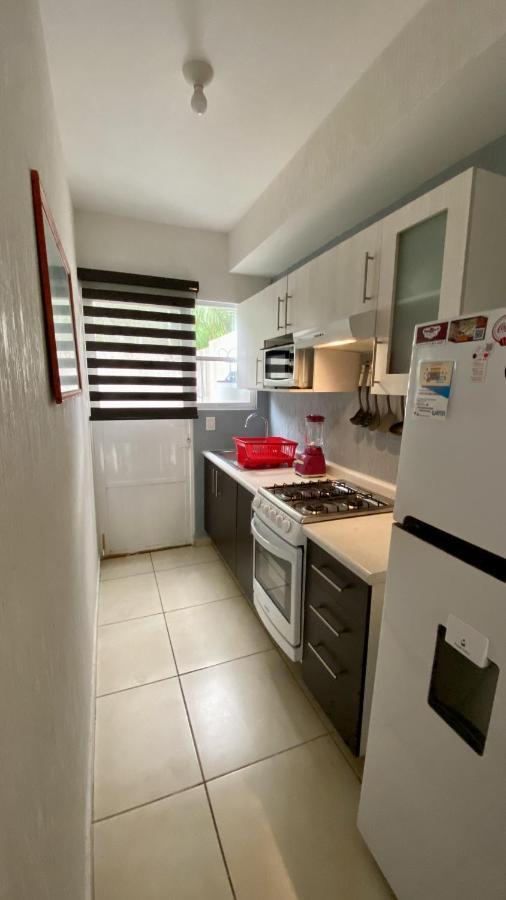 Casa Nueva Con 3 Recamaras Y A Un Lado De Alberca Appartement Cancún Buitenkant foto